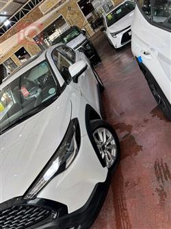 تويوتا كورولا كروس